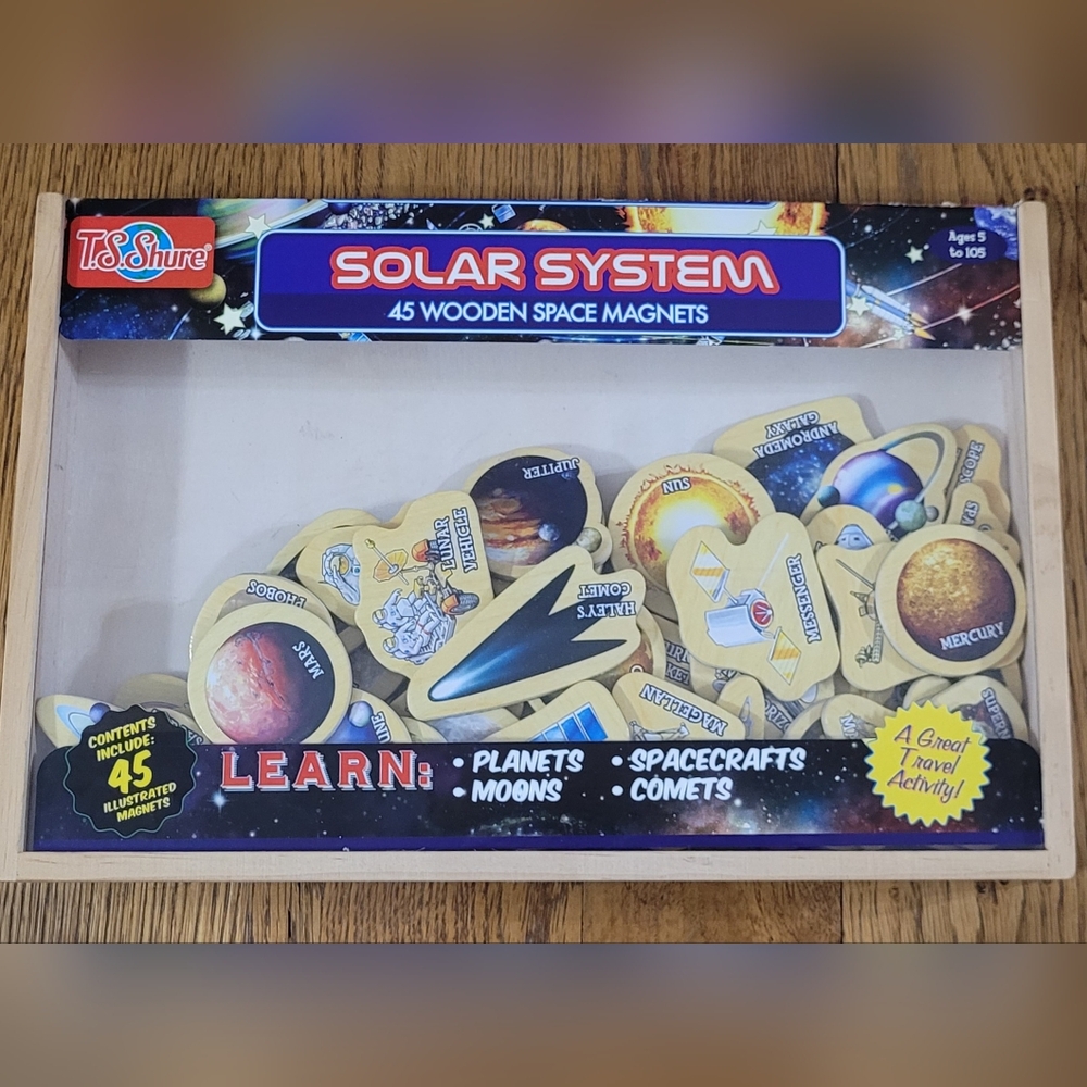 Shure Solar System Wooden Space Magnets - Yellow and Blue